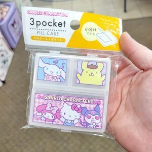 Brand New Japan Sanrio Hello Kitty & Characters 3 Slots Pills Case